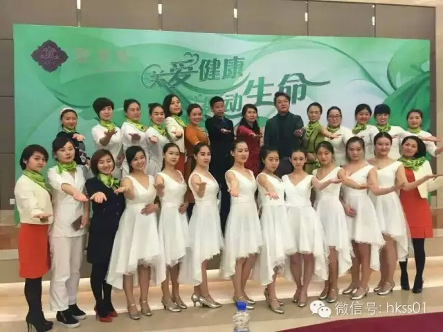 ���ʿ���I(l��ng)ʢ�����F��Ӣ�F��c�����F꠺�Ӱ